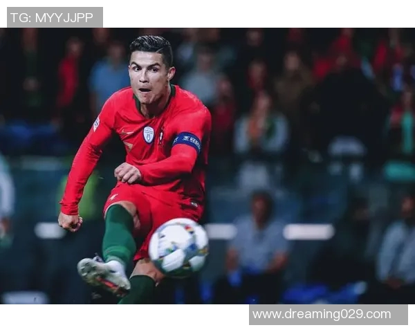 足球巨星C罗的辉煌历程与成就解析 足球巨星C罗的辉煌历程与成就解析