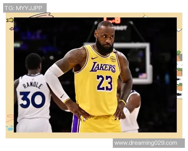 2018年詹姆斯对阵太阳的精彩对决回顾与分析 2018年詹姆斯对阵太阳的精彩对决回顾与分析