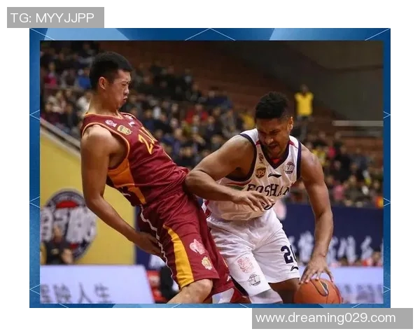 追逐梦想的篮球之路我渴望成为闪耀的篮球明星与众不同的篮球人生